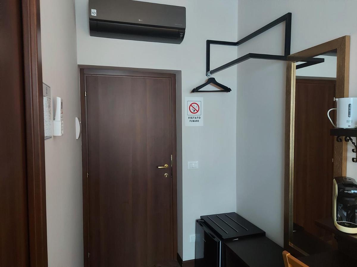 I Tre Marchi Rooms Camera Sabbia Термоли Экстерьер фото